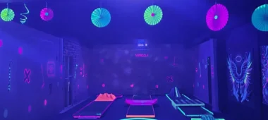 Neona minigolfs