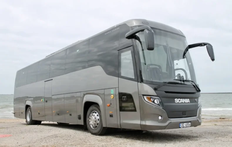 auto-vip-bus-02