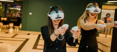 GUNSnLASERS brīvās staigāšanas VR