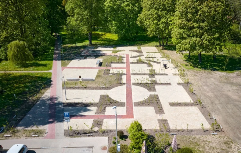 iecavas-zalais-labirints-002