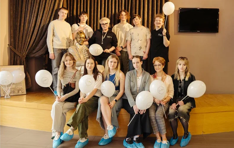 skolenu-ekskursija-cehove-teatri-riga-011