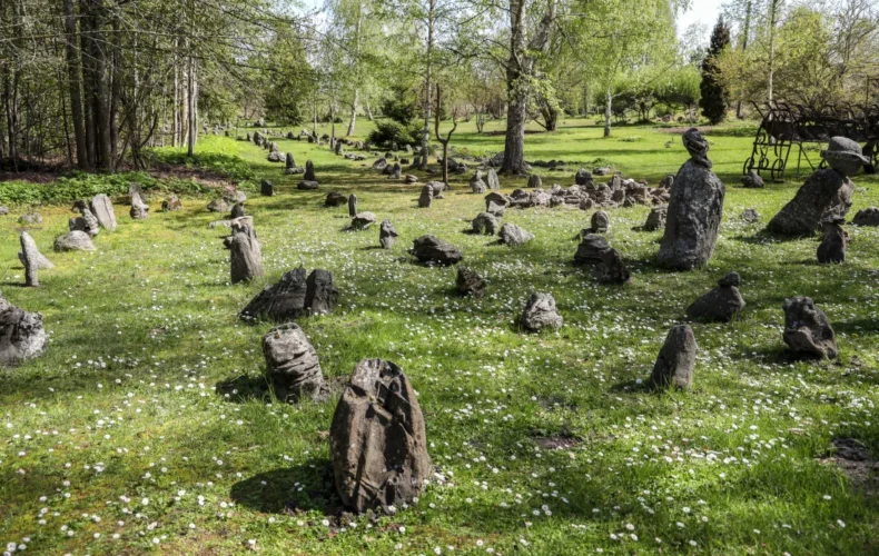 vaidavas-akmenu-parks-005